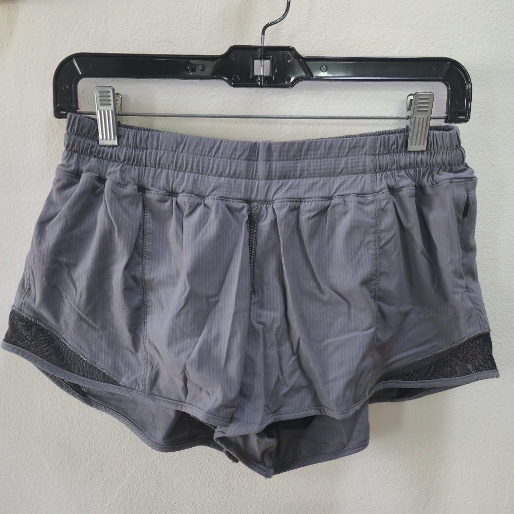 Lululemon Hotty Hot Short - Picture 2 of 4